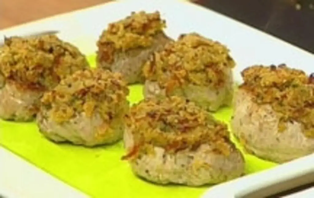 Свиное филе с корочкой из бекона