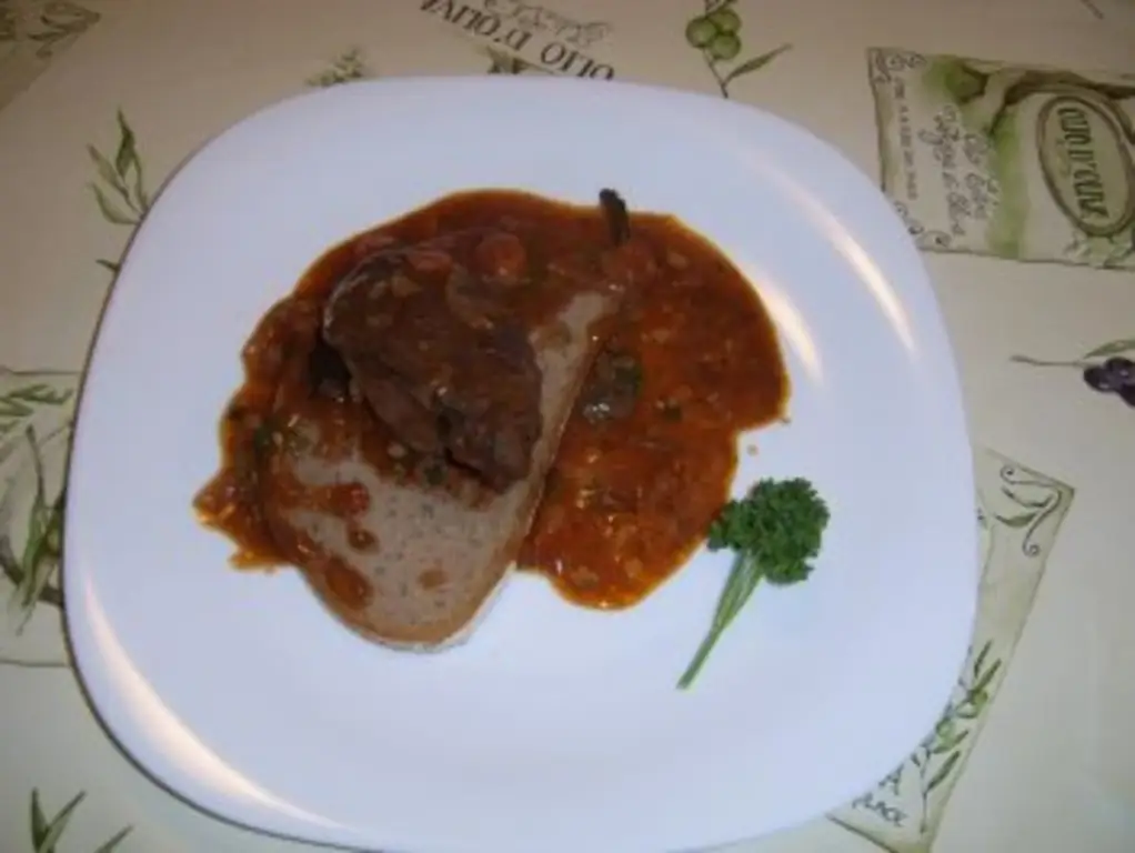 Тюрингенская печень индейки на моркови
