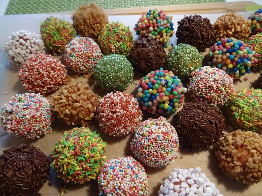 Разноцветная "Ёлочка"