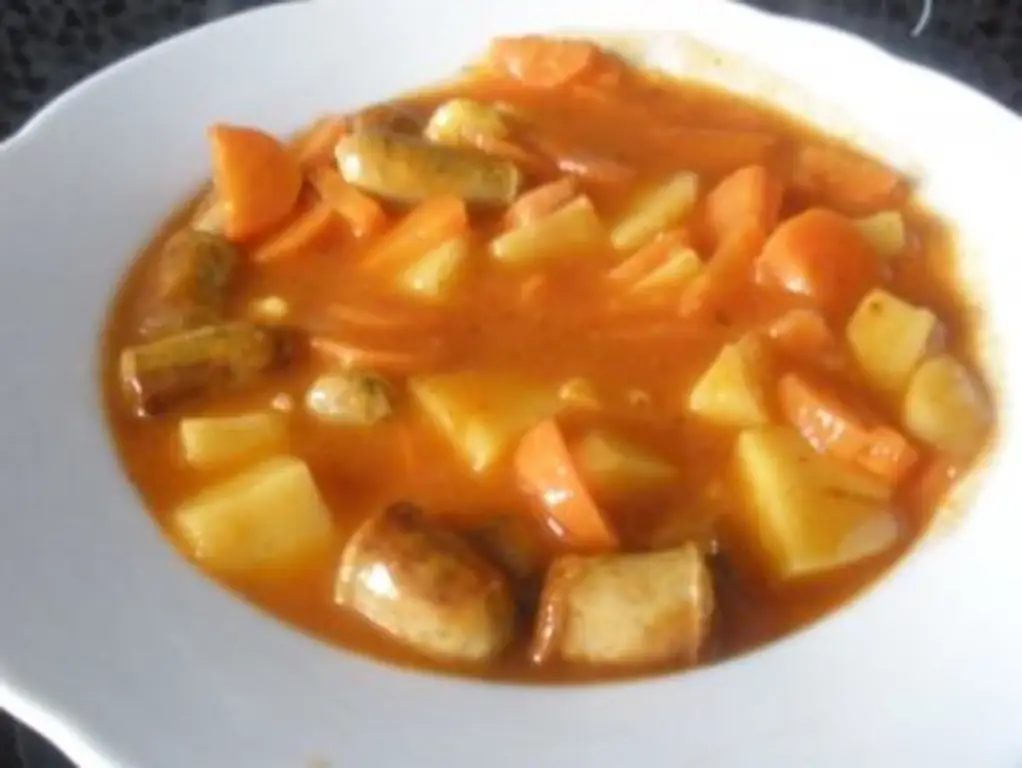 Гуляш молниеносный с сосисками & Овощи