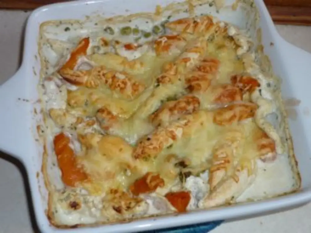 Запеканка из лапши Schupfnoodle с сырно-пряным соусом