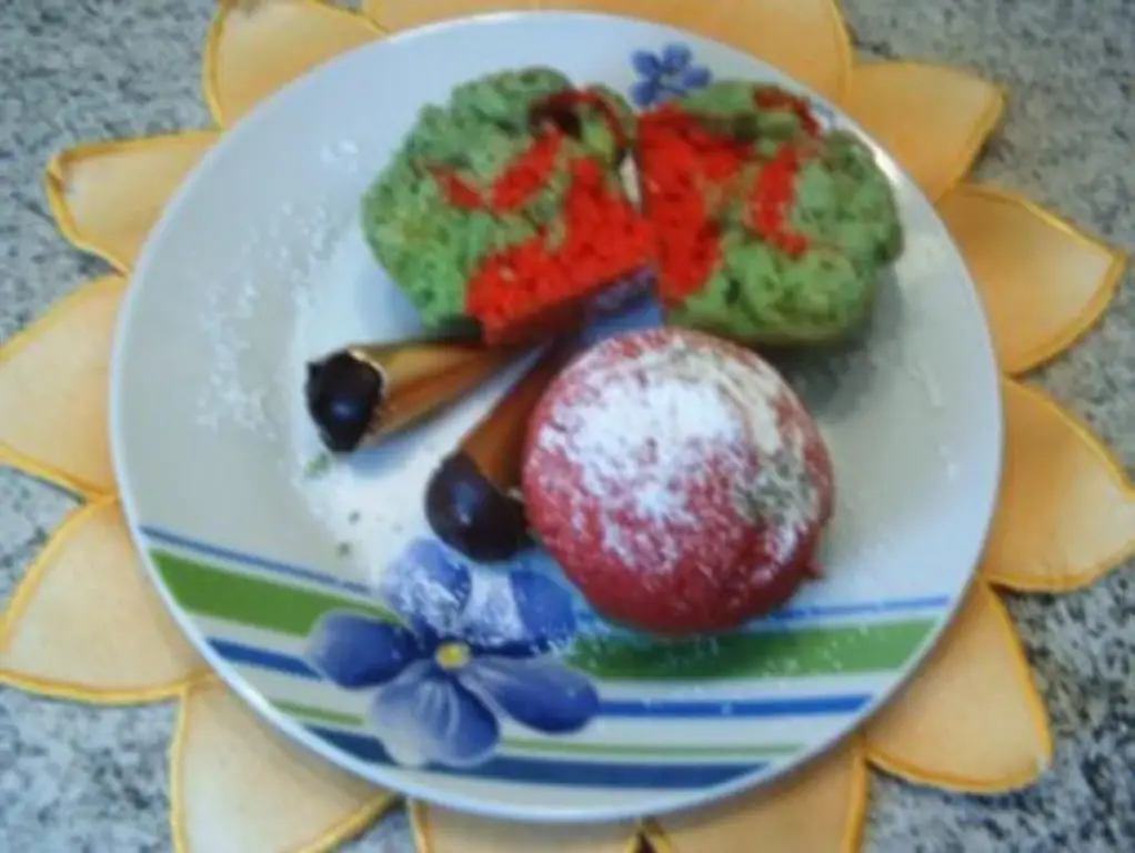 Красочное кокосовое молоко