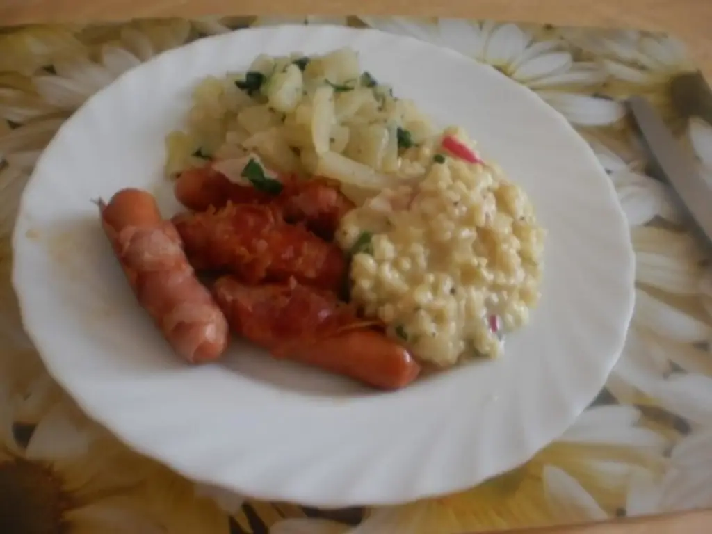 Бернские колбаски с рисом и кольраби
