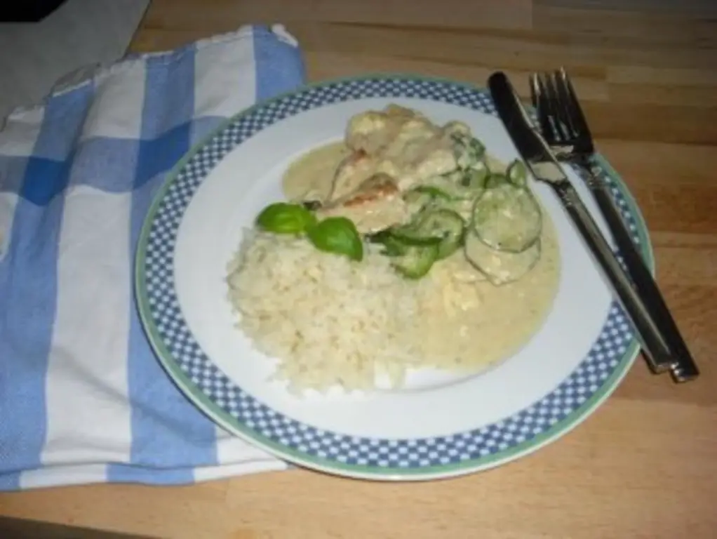 Кабачки, запеченные с сыром фета и свиным филе