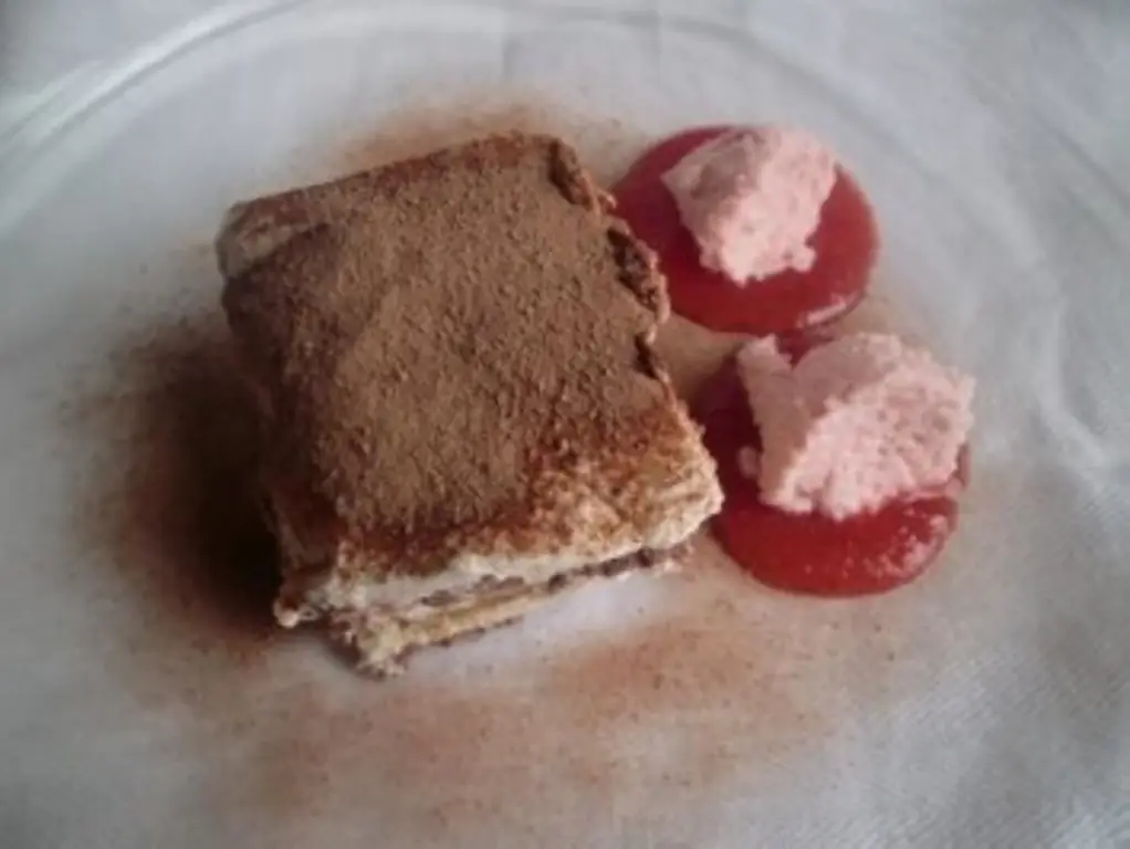 Клубничный мусс а-ля Энджи с шоколадом