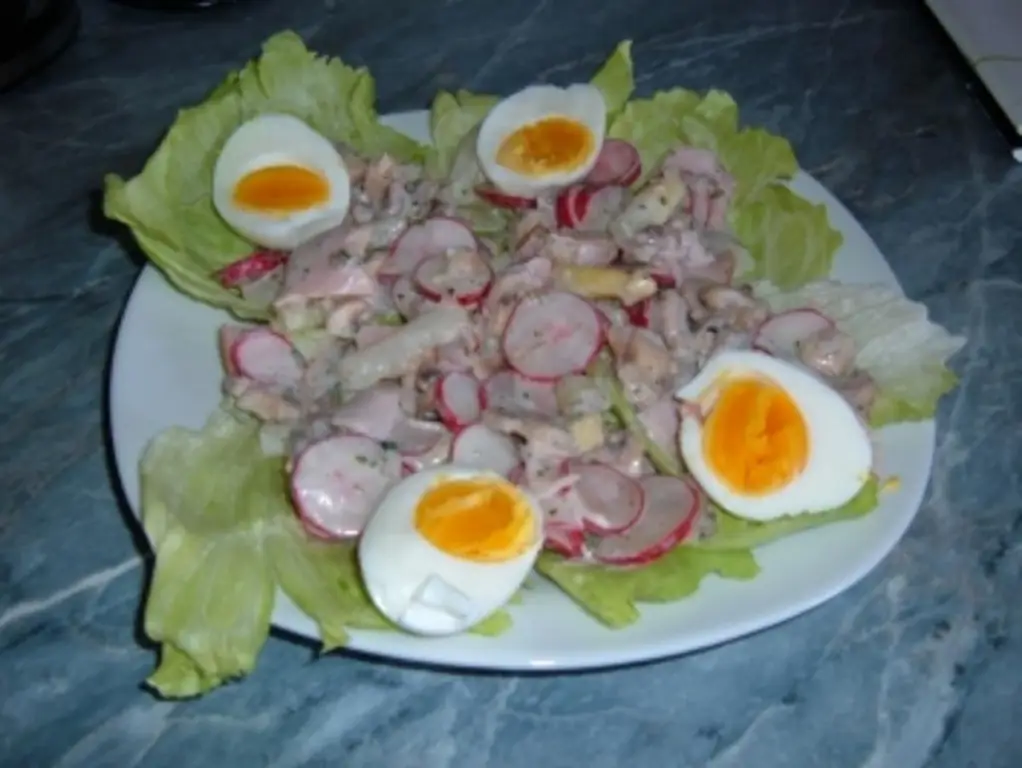 Салат: Салат из спаржи с Касселером и яйцом