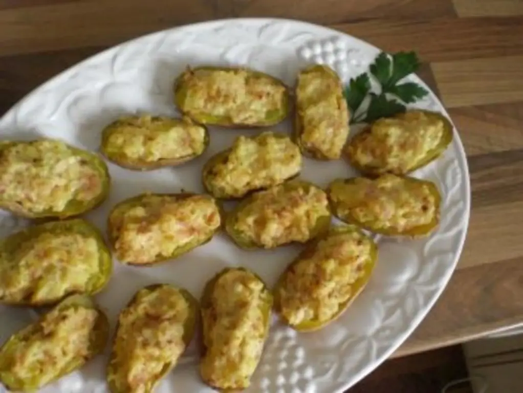 Печеный картофель с начинкой