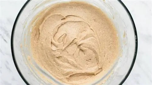 смесь для пудинга в миске