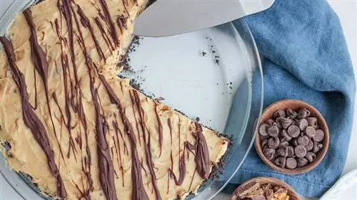 пирог с арахисовым маслом на сковороде