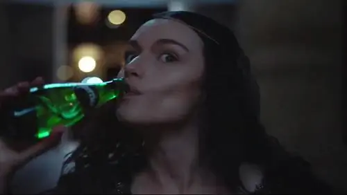 Рекламный ролик Моны Лизы Perrier