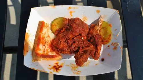 Нэшвиллская горячая курица Нэшвиллская горячая курица