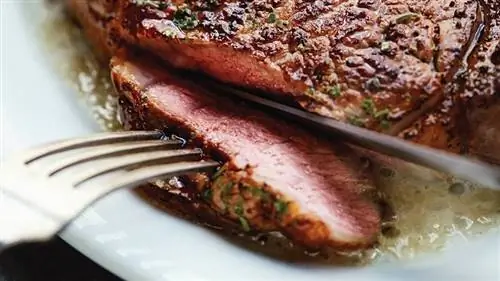 Разрезать стейк Криса Рут