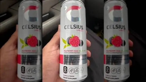 Человек, держащий банку энергетического напитка Celsius