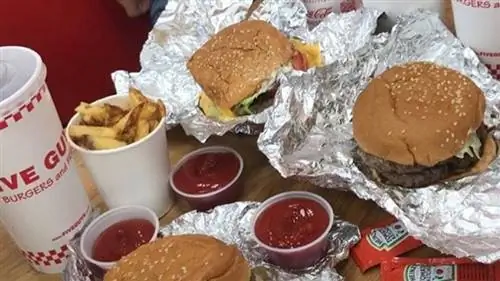 Бургеры Пяти Парней