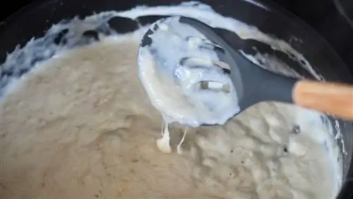 приготовление креветок в соусе Альфредо