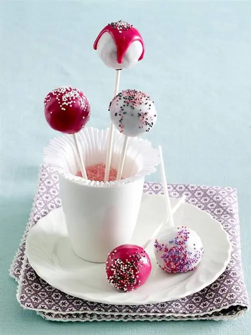 Cake Pops - пирожные на палочке