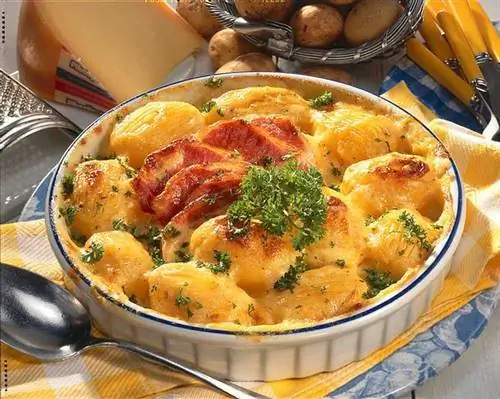 Запеканка из печеного картофеля