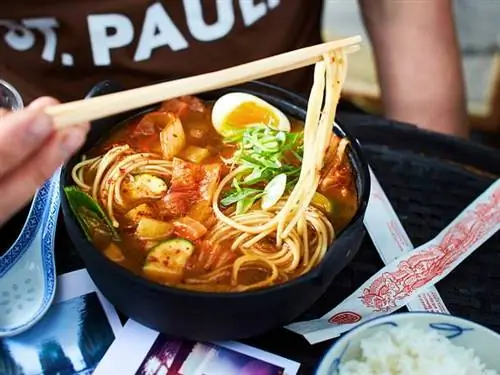 Тушеная лапша по-корейски (Со На Му)