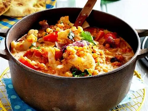 Карри из цветной капусты и чечевицы