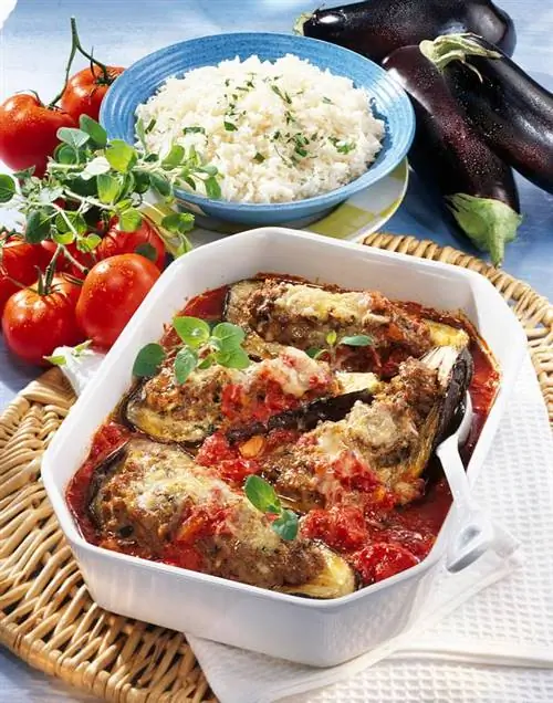 Баклажаны, фаршированные мясным фаршем