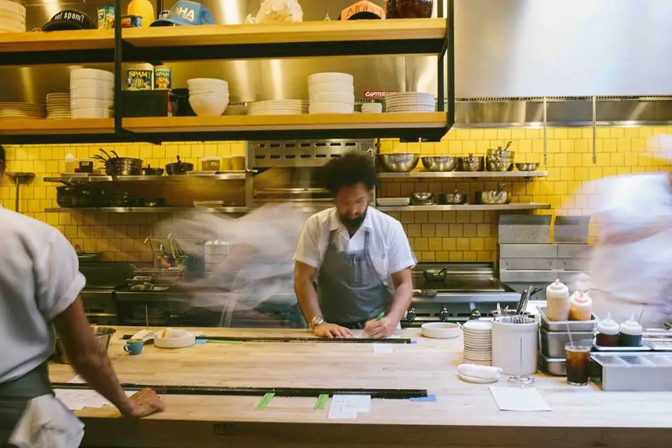 Рави Капур в яхт-клубе Лихолихо