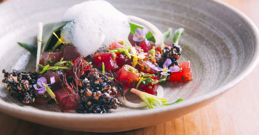 Как гавайская еда стала любимой едой в районе залива