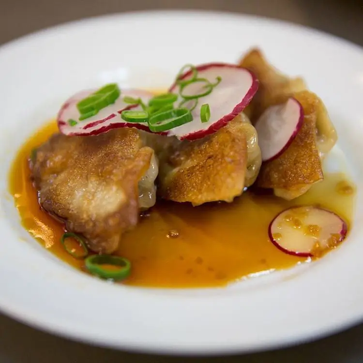 Через кухонное окно