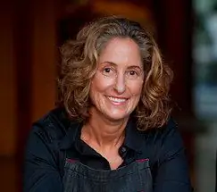 suzanne tracht.0 suzanne tracht.0