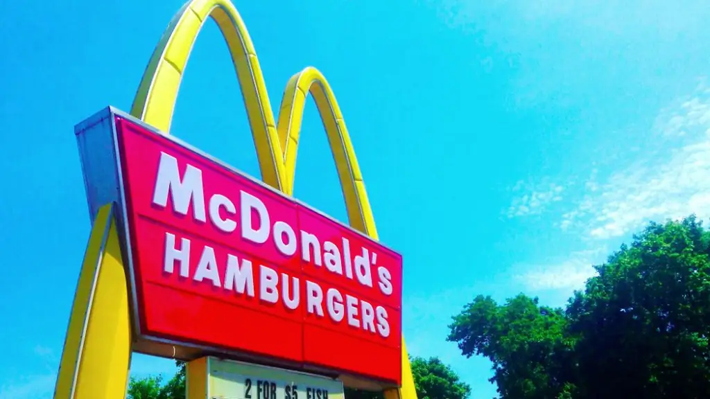 McDonald's отрицает существование очерненного слогана Lovin' Beats Hatin