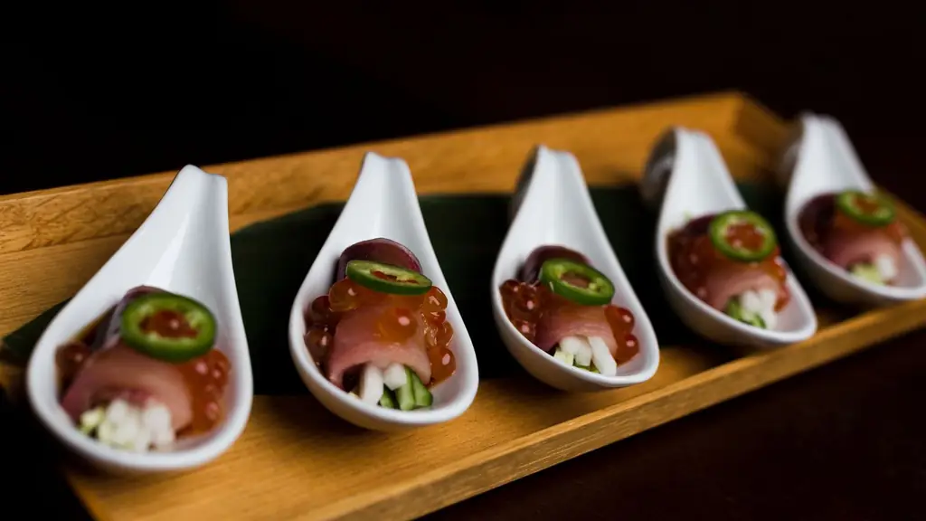 Sushi Azabu, нью-йоркский суши-ресторан, удостоенный звезды Мишлен, этой осенью отправляется на Южный пляж