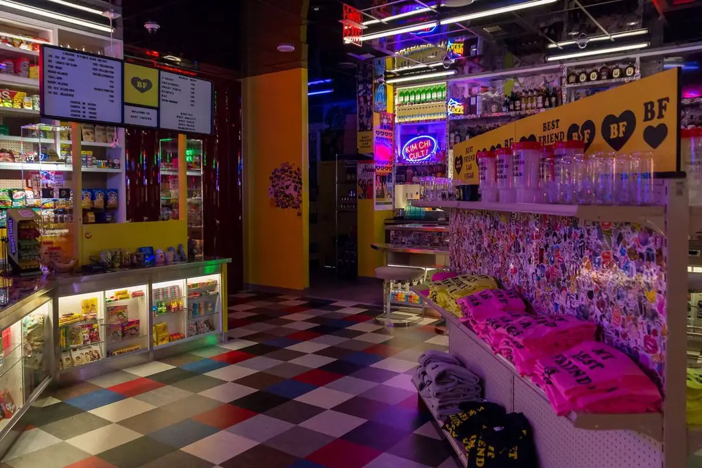 Винный магазин в Best Friend