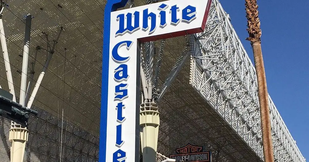 Downtown White Castle дебютирует в эти выходные