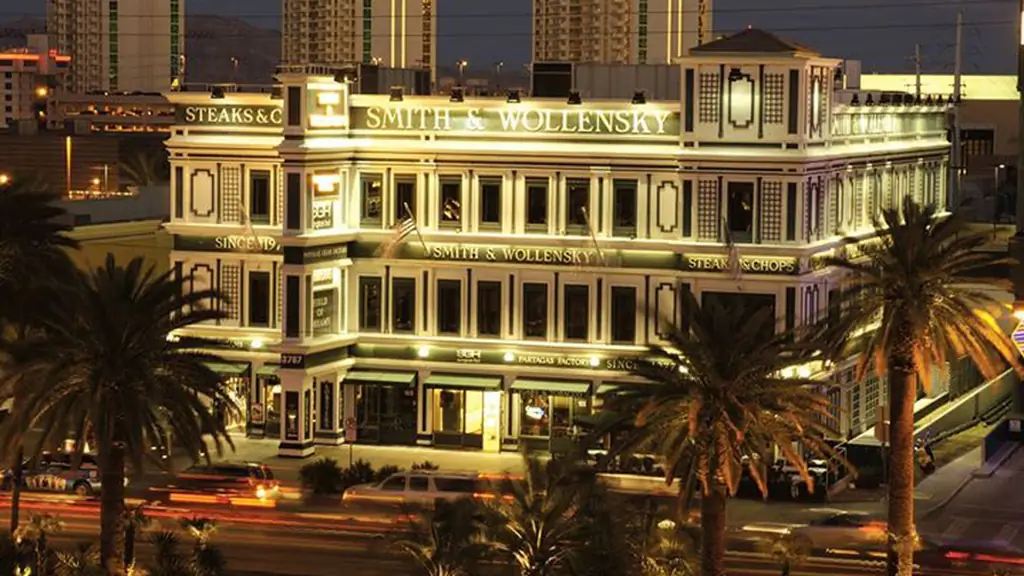 Собственный кусок Смита & Wollensky После того, как он закрылся