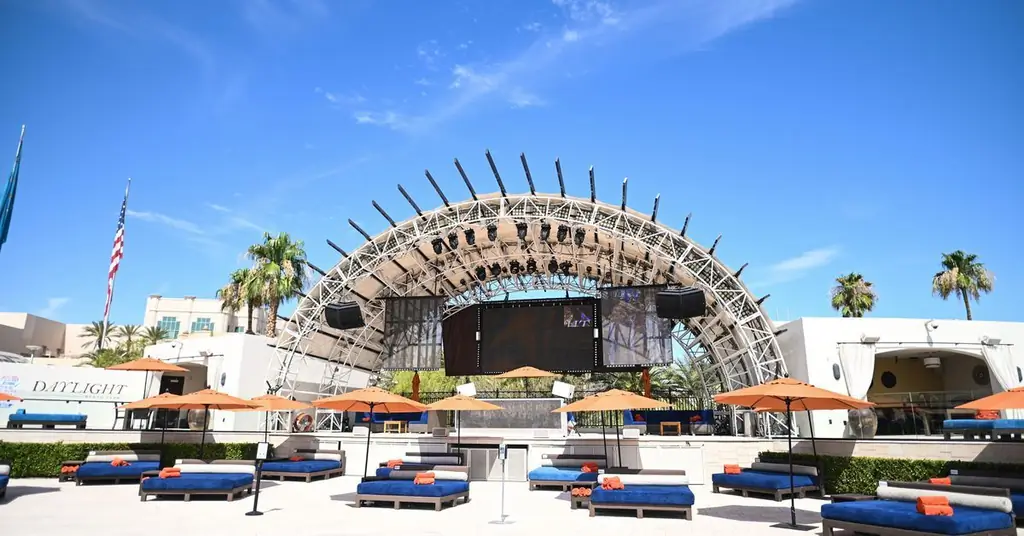 Более спокойная версия Daylight Beach вновь открывается в Mandalay Bay в начале марта