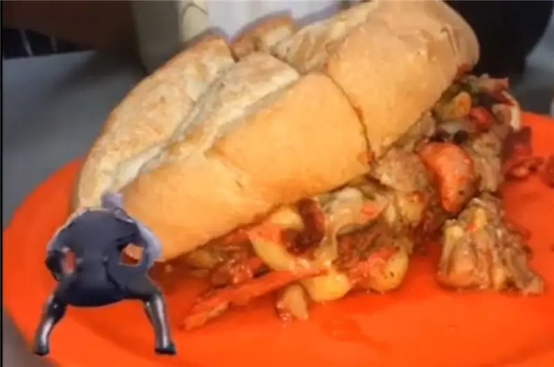 Танос из Мстителей: Финал тверкает на видео в мексиканском ресторане