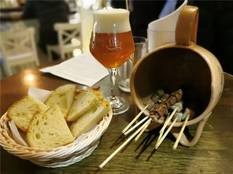 Scott Duff Pub Милан Москова