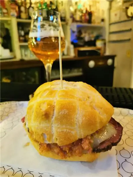 Scott Duff Pub Милан Москова
