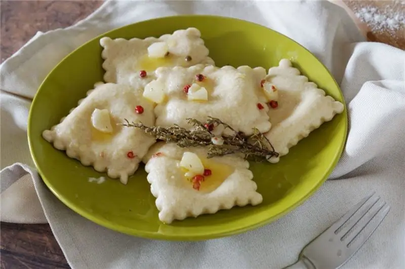 равиоли с грушами и сыром равиоли с грушами и сыром