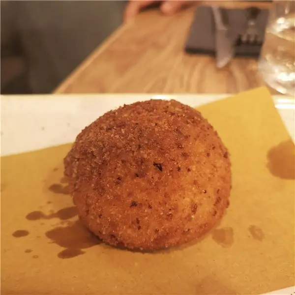 sant-isidoro-pizza-and-bubble-suppli sant-isidoro-pizza-and-bubble-suppli