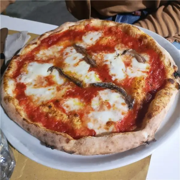moma pizzeria romana pizza apoli moma pizzeria romana pizza apoli