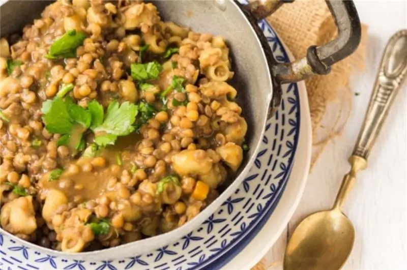 макароны и чечевица