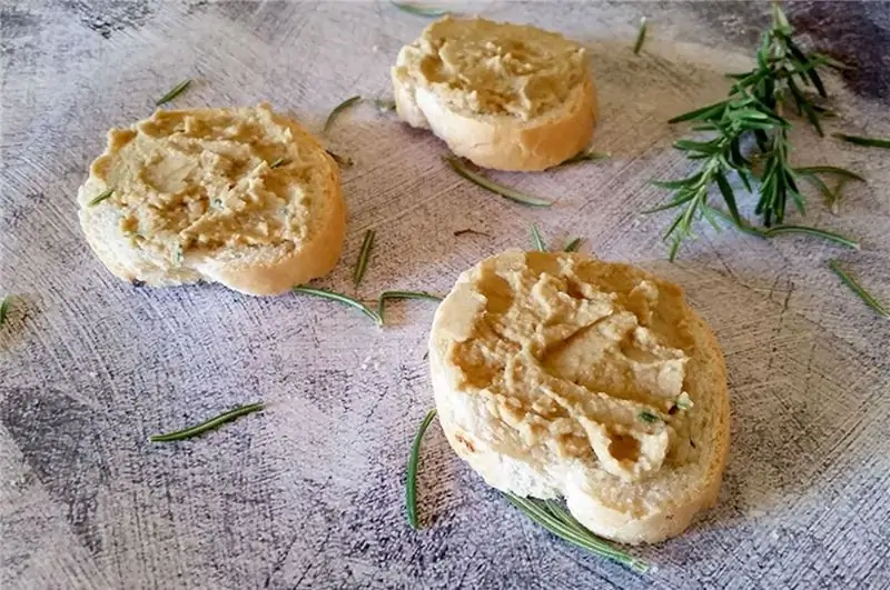 гренки с чечевичным кремом