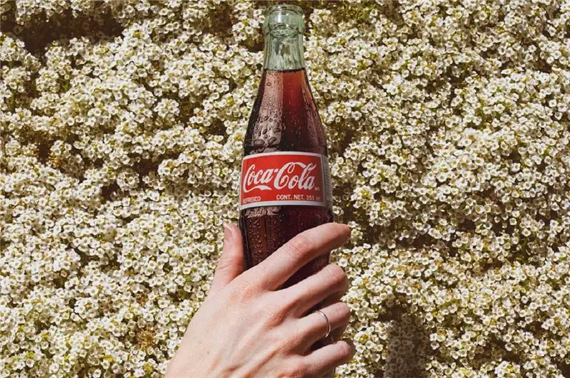 Coca Cola сокращает 2200 рабочих мест из-за кризиса