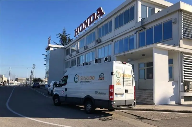 Honda Italia собирает продукты для раздачи 964 кг еды нуждающимся