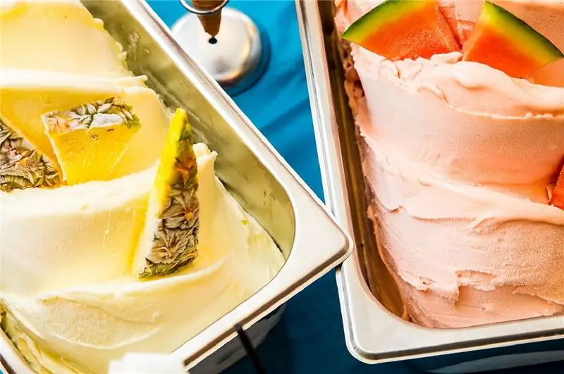 Китай: на мороженом обнаружен коронавирус, фабрика по его производству закрыта