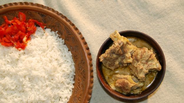 Яхни: известная кашмирская кухня, приготовленная в стиле медленного приготовления