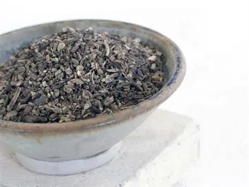 женщины старше 40 лет лечат себя клопогоном