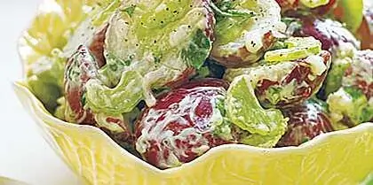 Рецепт салата из молодого картофеля