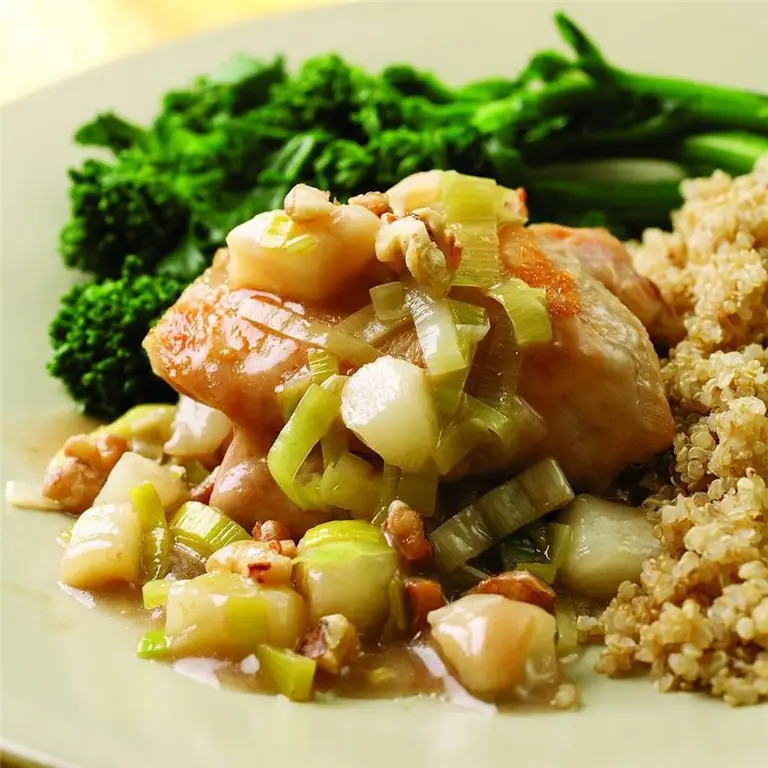 Картофельные пирожки с квашеной капустой Каролин Малкоун