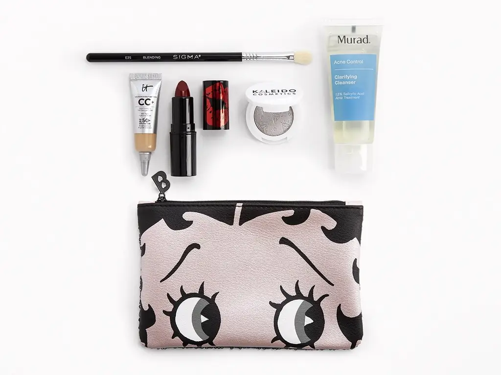 ipsy косметичка и продукты
